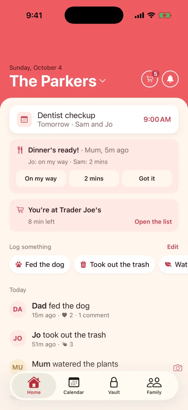 Fam’s home screen: dinner’s ready, Jo is on the way and Sam needs two minutes.